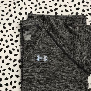 Under armour v neck
